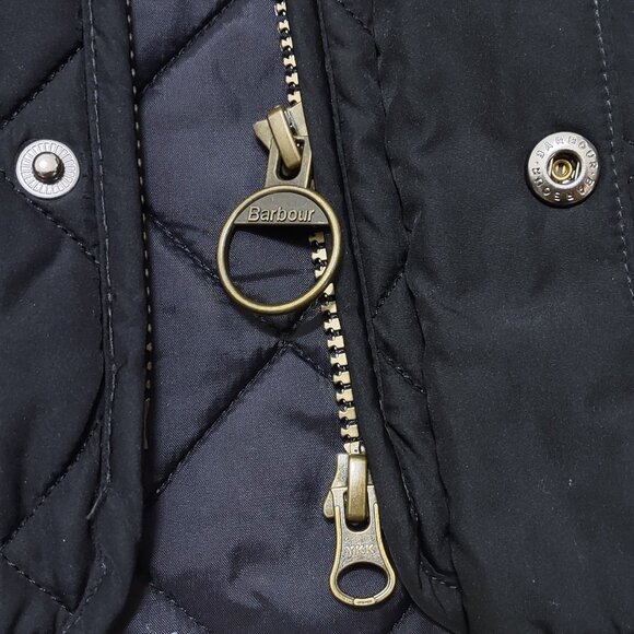 Barbour Vest Mens Medium Lowerdale Gilet Diamond Quilted Full Zip (Company Logo) - Picture 8 of 16